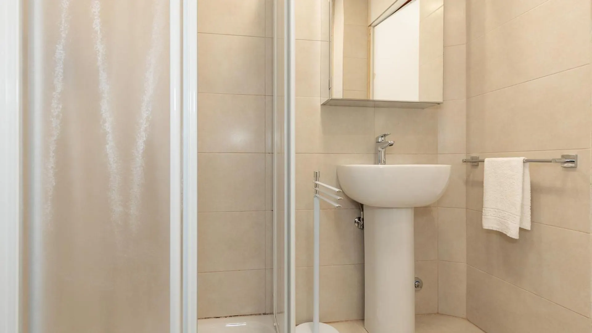 Hapton House Central 12 Mestre Apartment