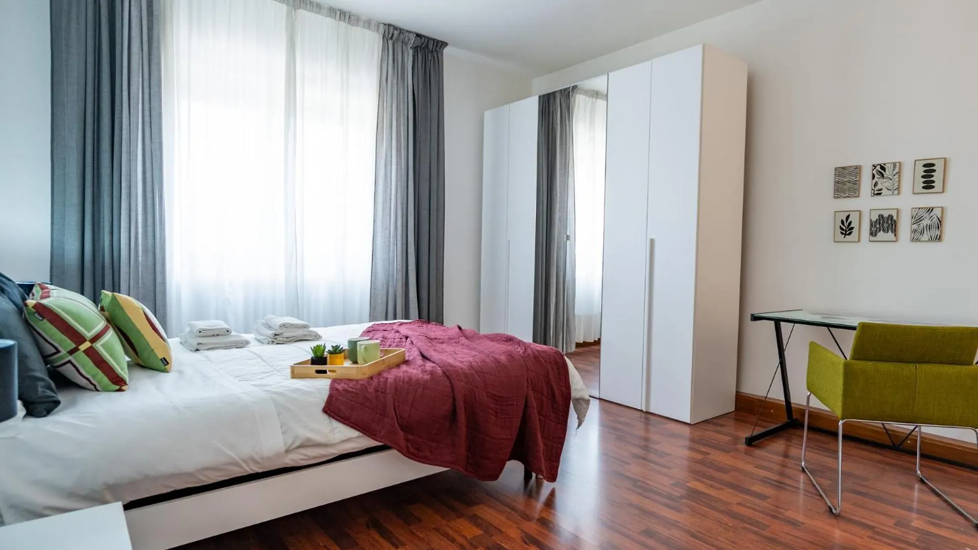 Hapton House Central 12 Mestre Italie